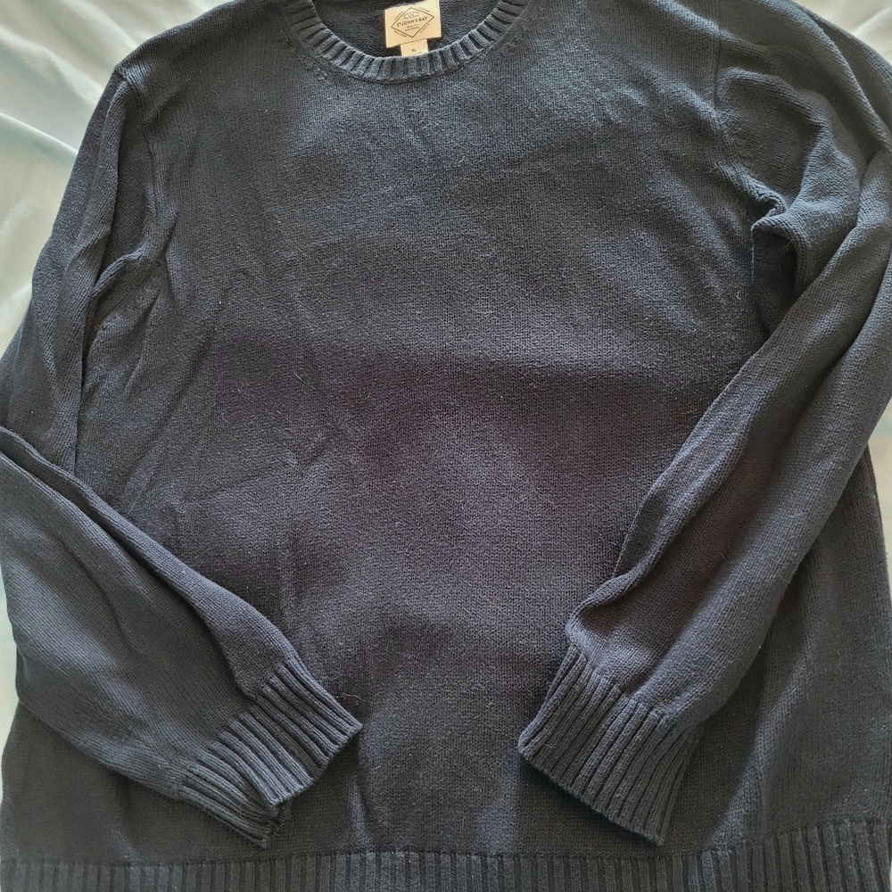 Men's sweater